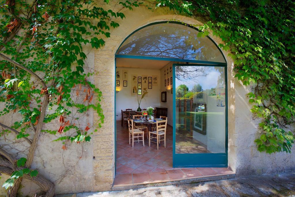 Tenuta Sant'Andrea Giuggianello Bagian luar foto