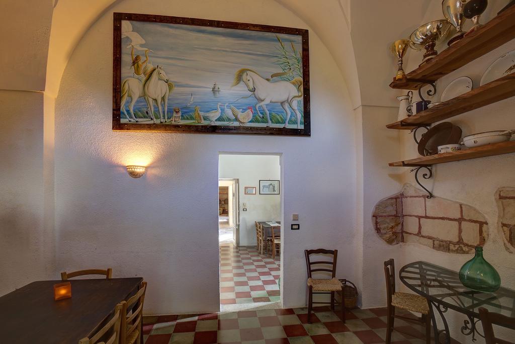 Tenuta Sant'Andrea Giuggianello Bagian luar foto