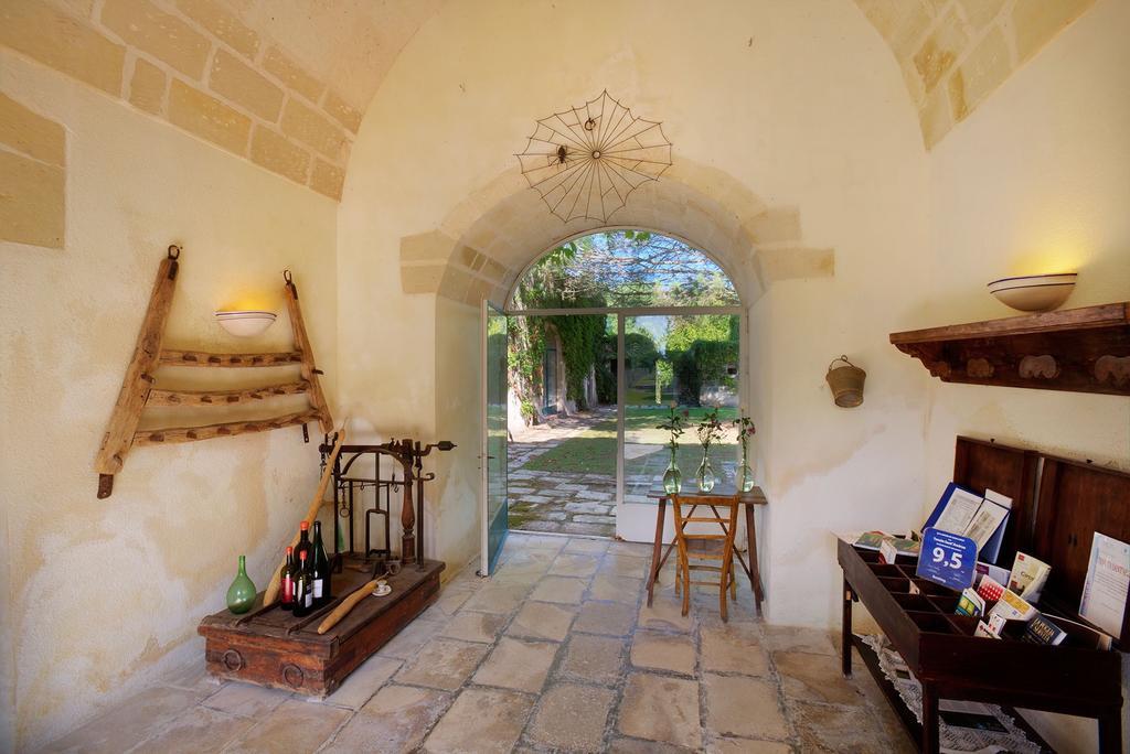 Tenuta Sant'Andrea Giuggianello Bagian luar foto