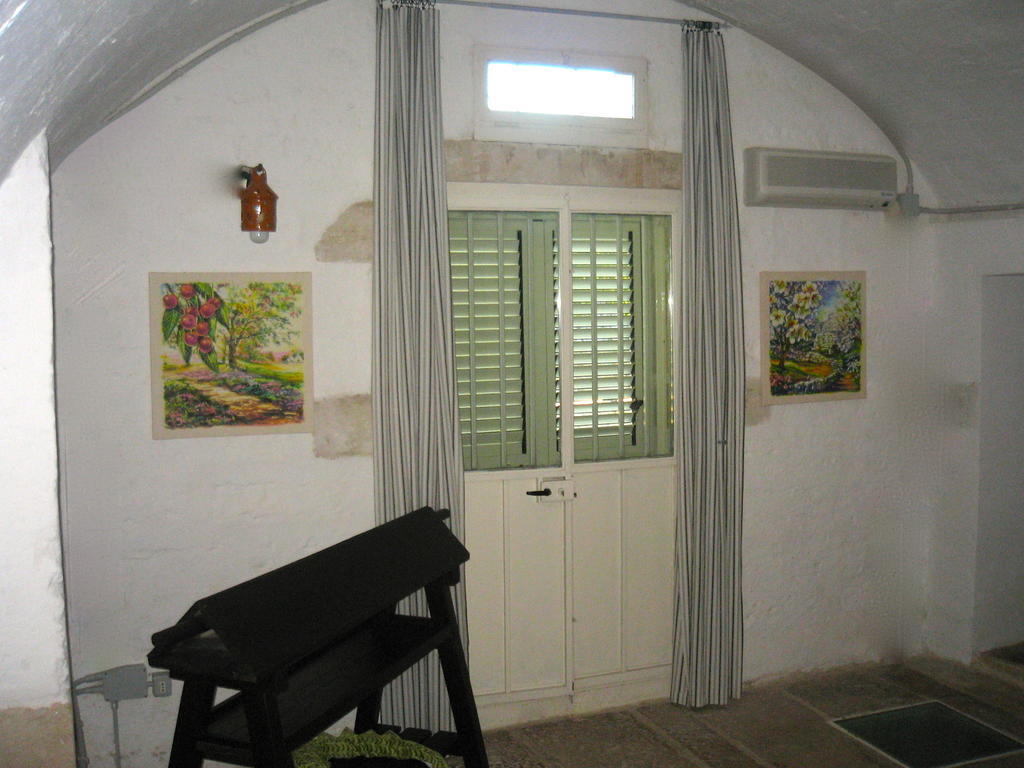 Tenuta Sant'Andrea Giuggianello Ruang foto