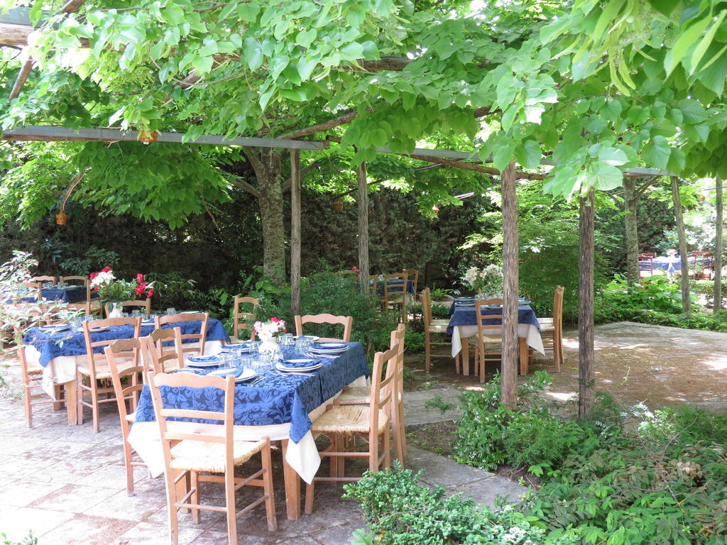 Tenuta Sant'Andrea Giuggianello Bagian luar foto